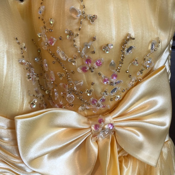 Alfred Angelo - Picture 6 of 13